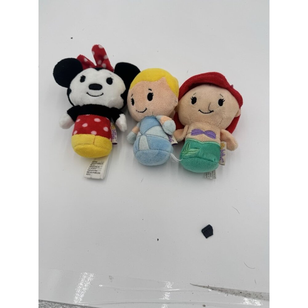 Hallmark Disney Itty Bittys Plushie Lot Of 3 Airel, Minni, and cinderalla EUC